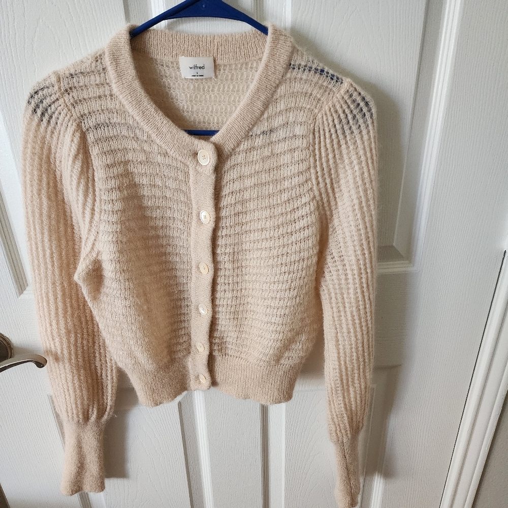 Aritzia Wilfred Alessia Cardigan Size S. Birch color